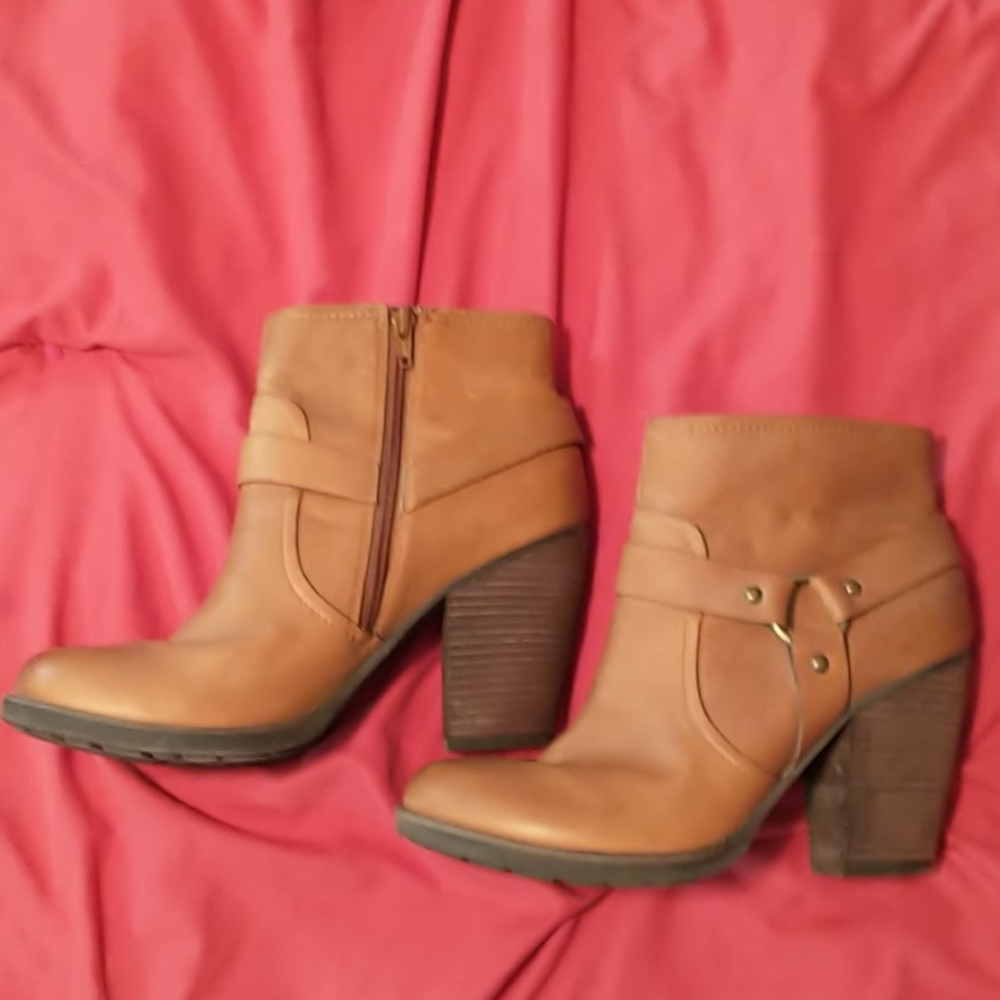 Korks booties